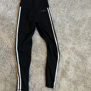 High wasted Adidas leggings